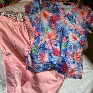 Koi Women’s size Medium scrub set